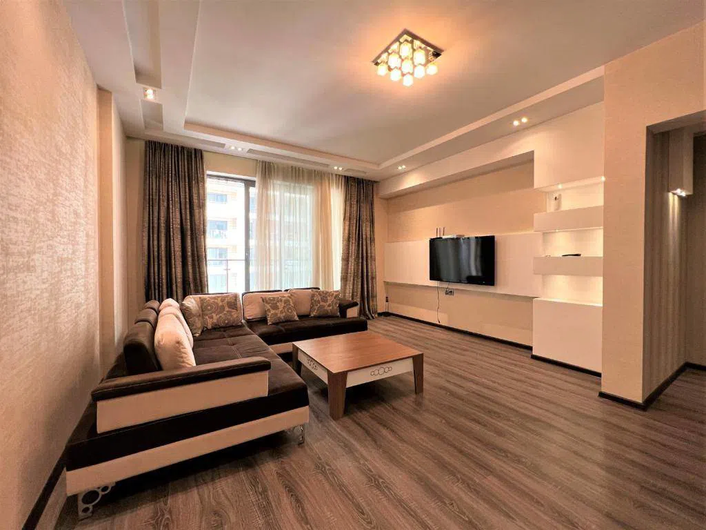 2 otaqlı mənzil 100 m² kirayə verilir — şəkil 5