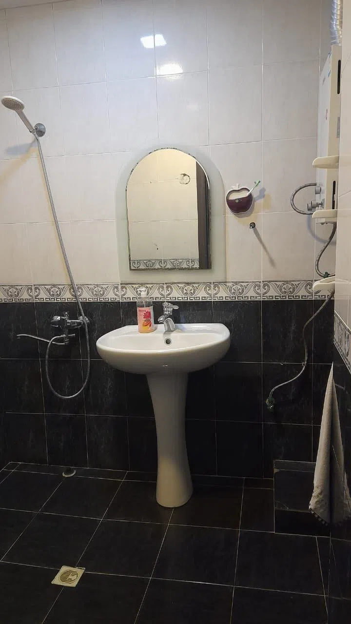 4 otaqlı mənzil 100 m² satılır — şəkil 8