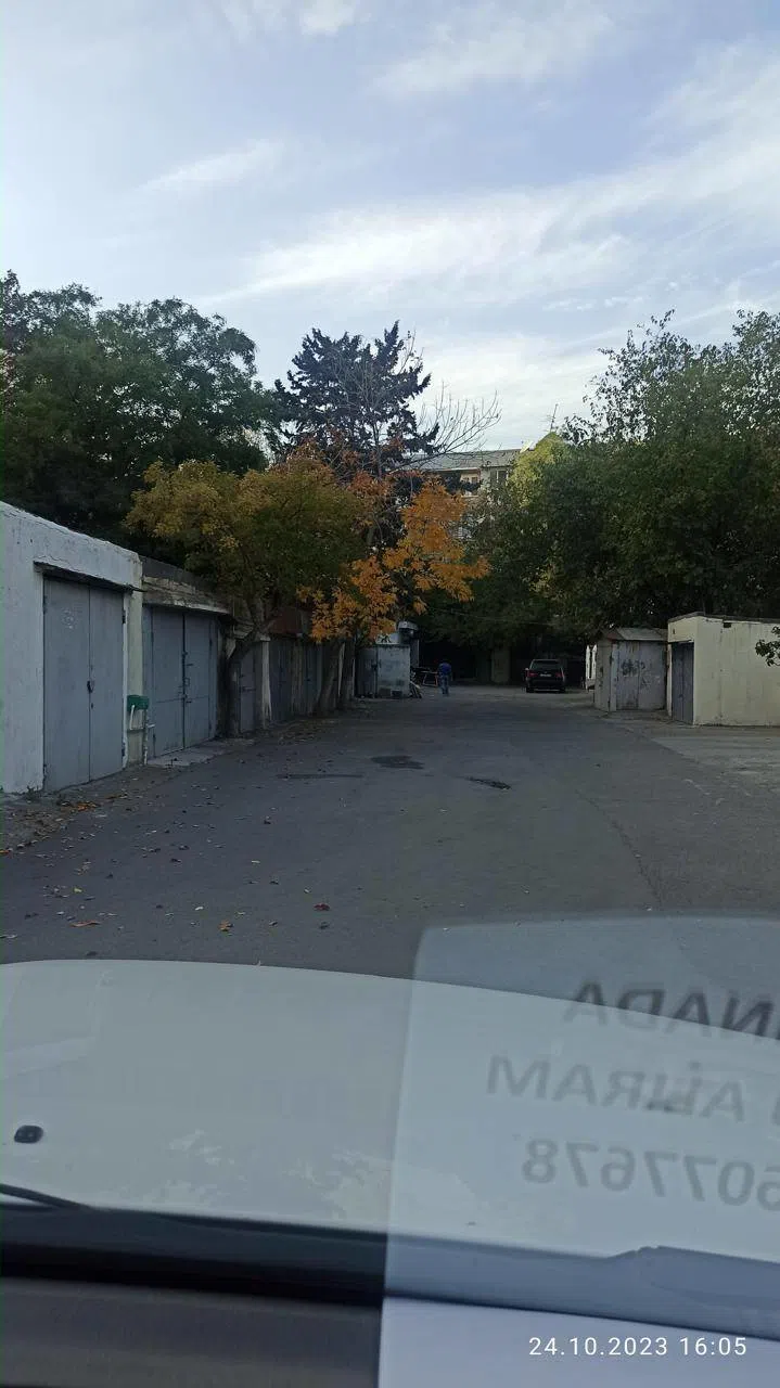 Yaxşı təmirli qaraj, 24 m² satılır — şəkil 11