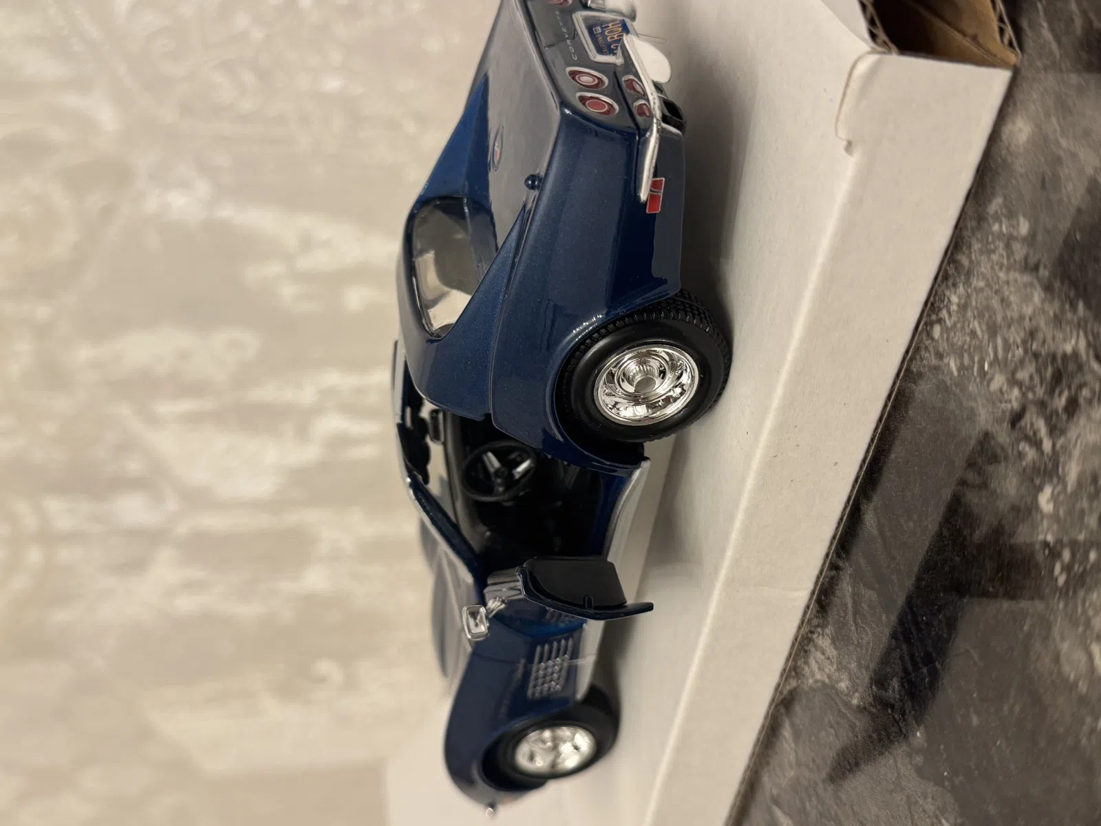Maisto 1:24 1970 Corvette Blue Static Die Cast Vehicles Coll — şəkil 2