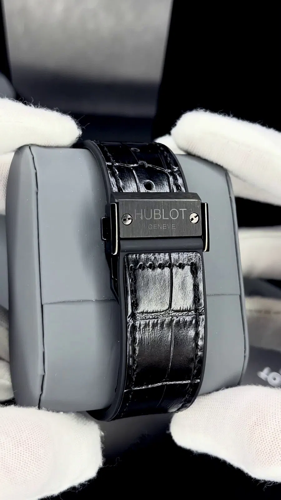 Hublot, Classic Fusion Vendôme Collection, Qol saatı — şəkil 4