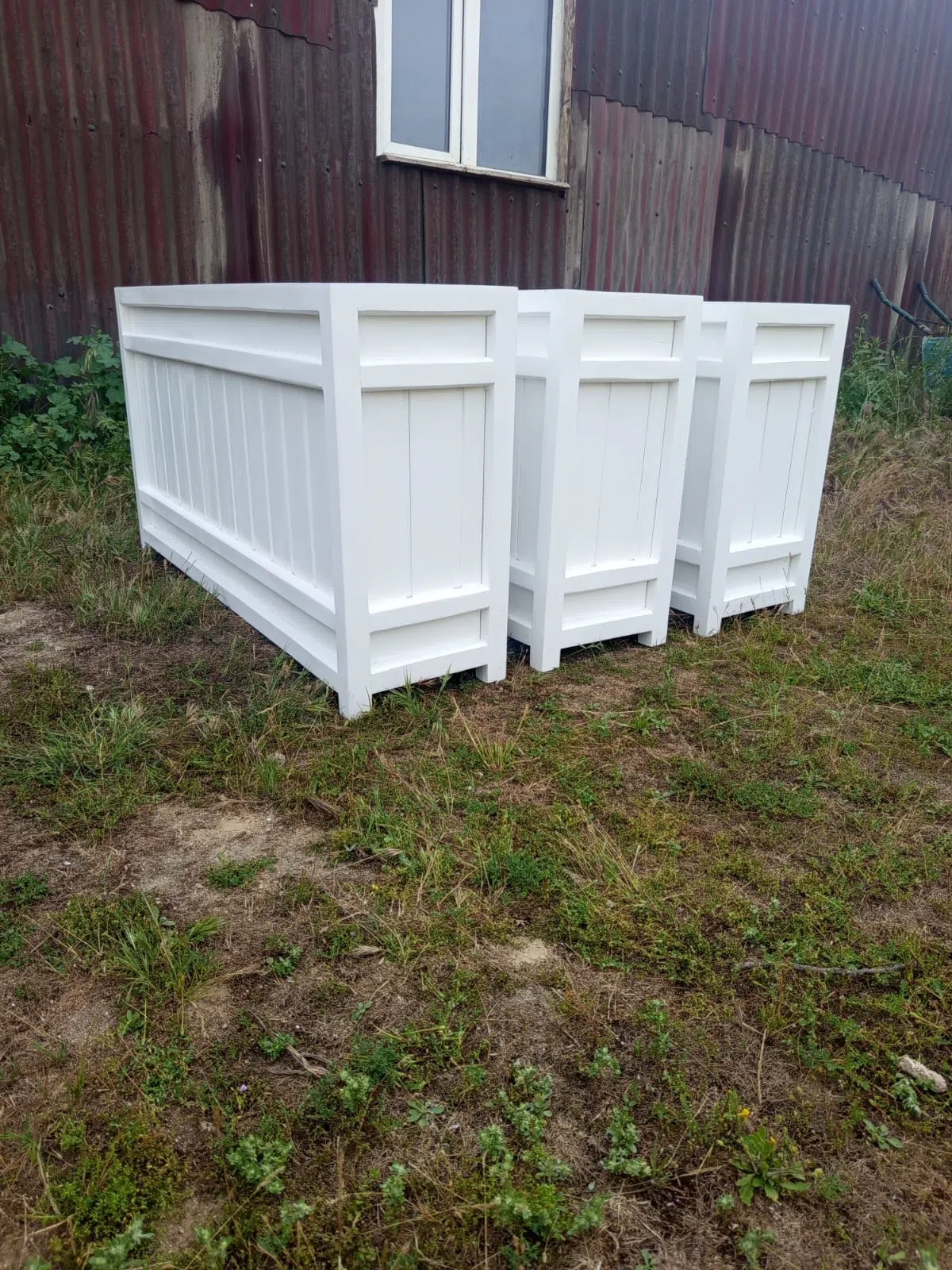 Taxtadan göz oxṣayan möcüzələr yaradırıq.