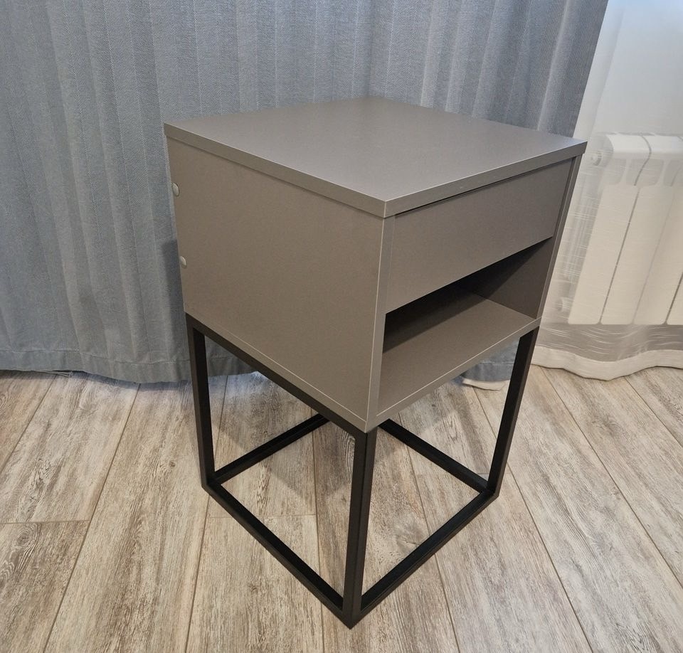 Yataq otağı tumbası, Qarışıq rəng — şəkil 3