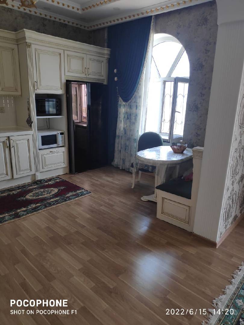 10 otaqlı bağ evi 500 m² satılır — şəkil 20