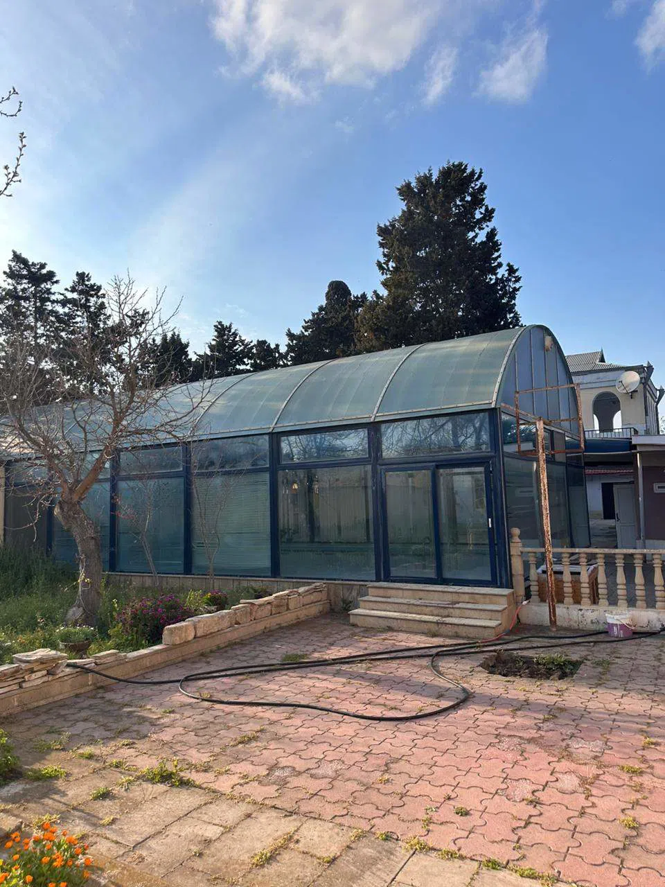 6 otaqlı bağ evi 308 m² 26 sot torpaq sahəsində satılır — şəkil 18