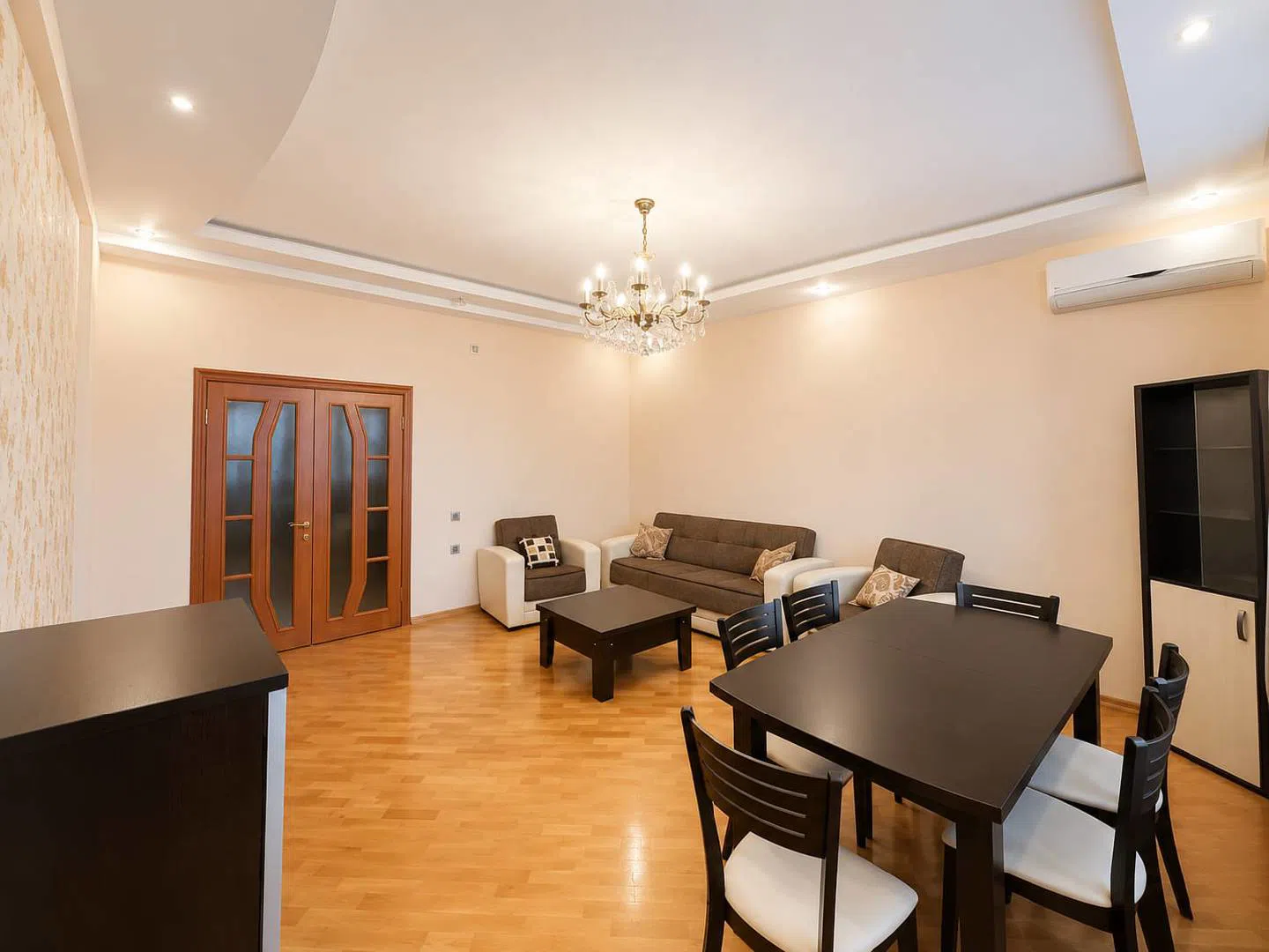 3 otaqlı mənzil 145 m² kirayə verilir — şəkil 2
