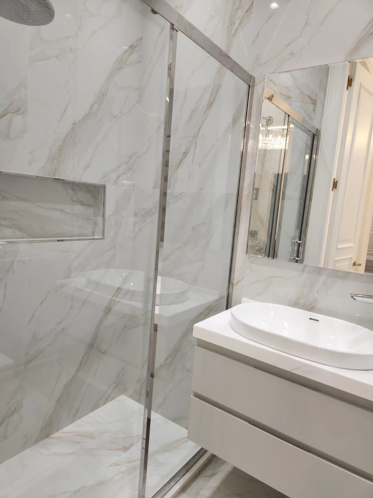 4 otaqlı mənzil 150 m² kirayə verilir — şəkil 5
