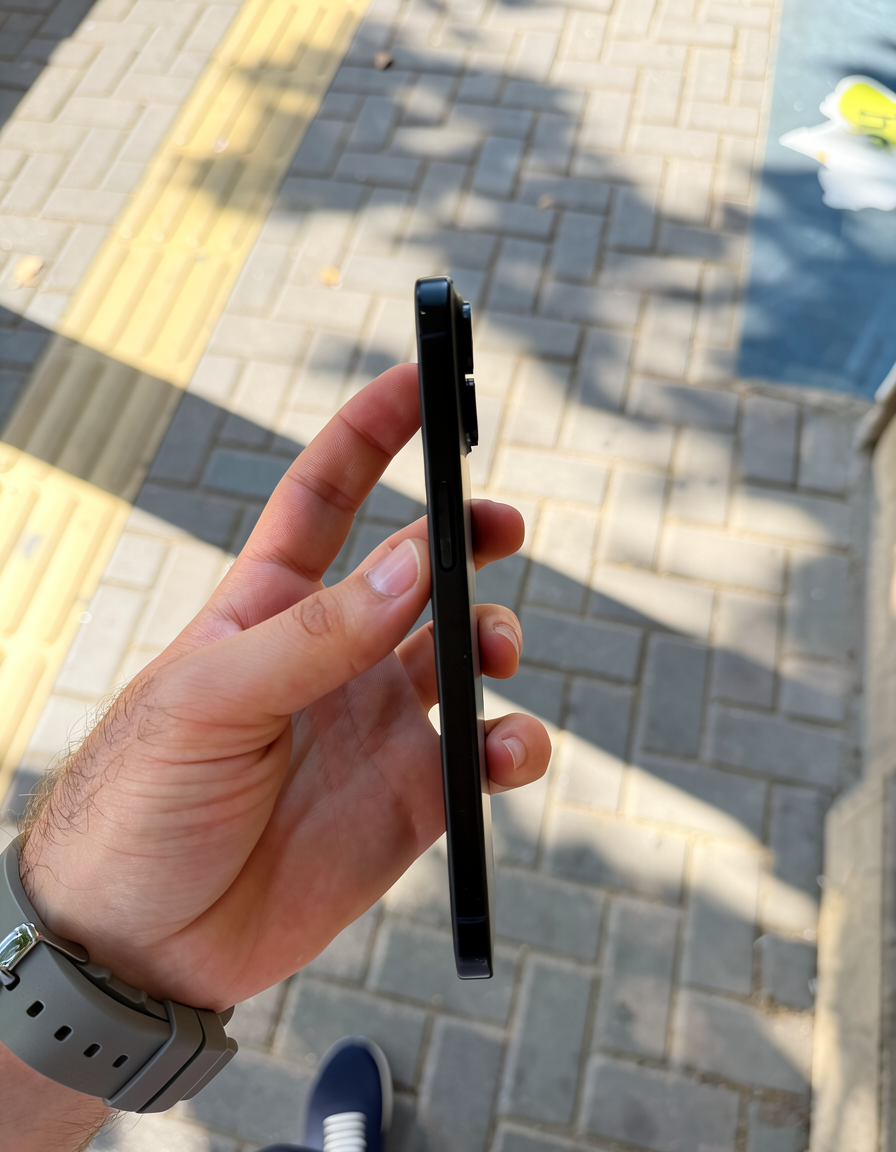 Apple, iPhone 15, 6 GB — şəkil 5