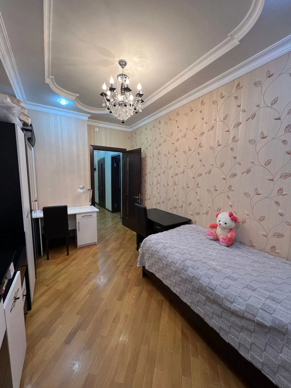 4 otaqlı mənzil 140 m² satılır — şəkil 6