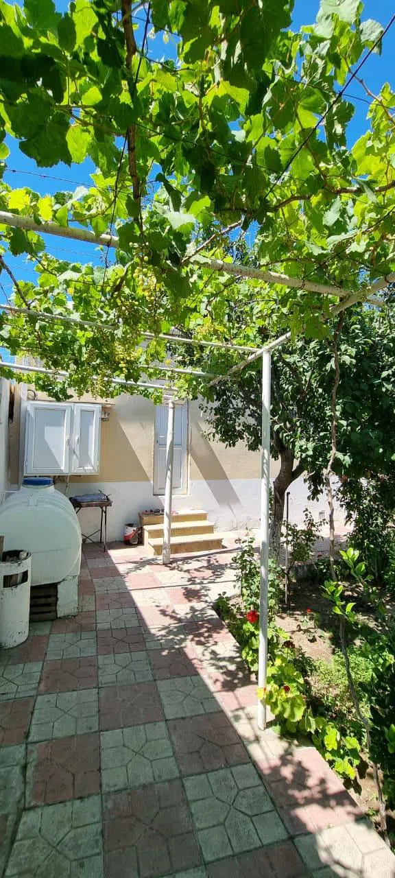 7 otaqlı həyət evi 200 m² satılır — şəkil 11