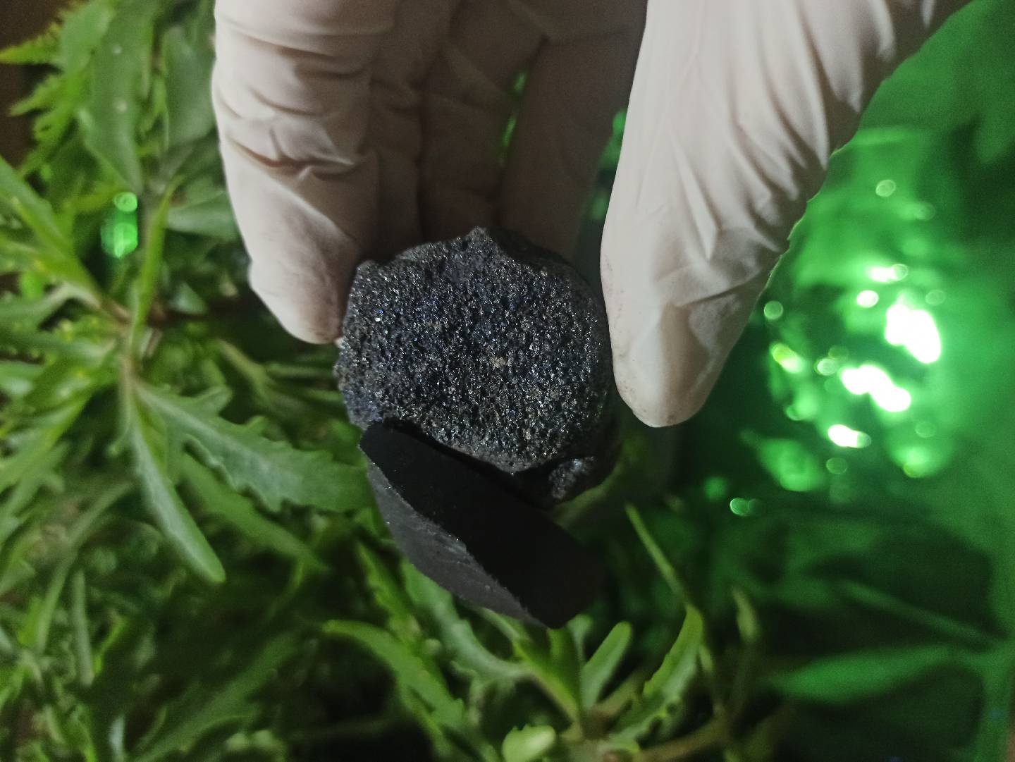 Magnetite daşı💎 — şəkil 11