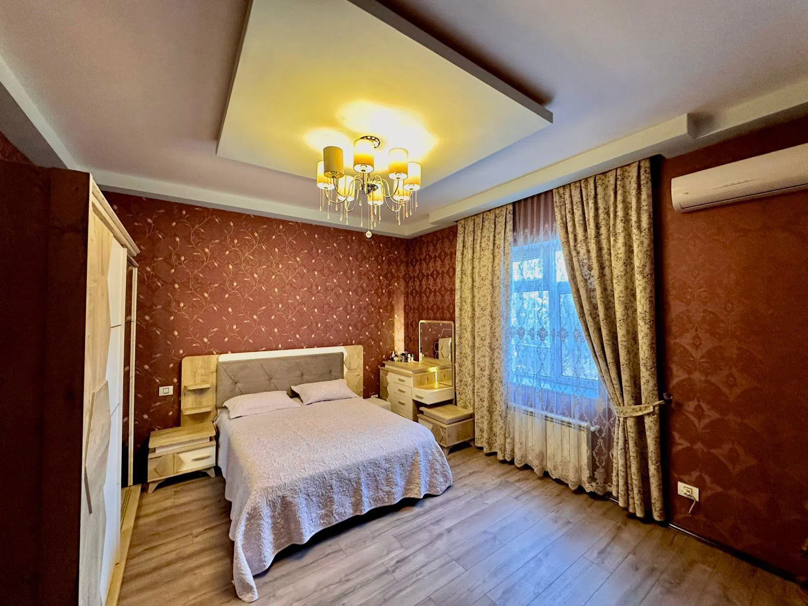 4 otaqlı bağ evi 140 m² 5.6 sot torpaq sahəsində satılır — şəkil 8
