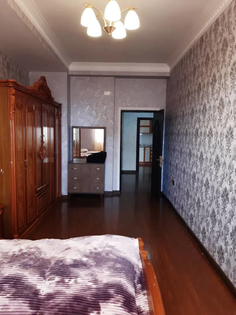 2 otaqlı mənzil 100 m² kirayə verilir — şəkil 3