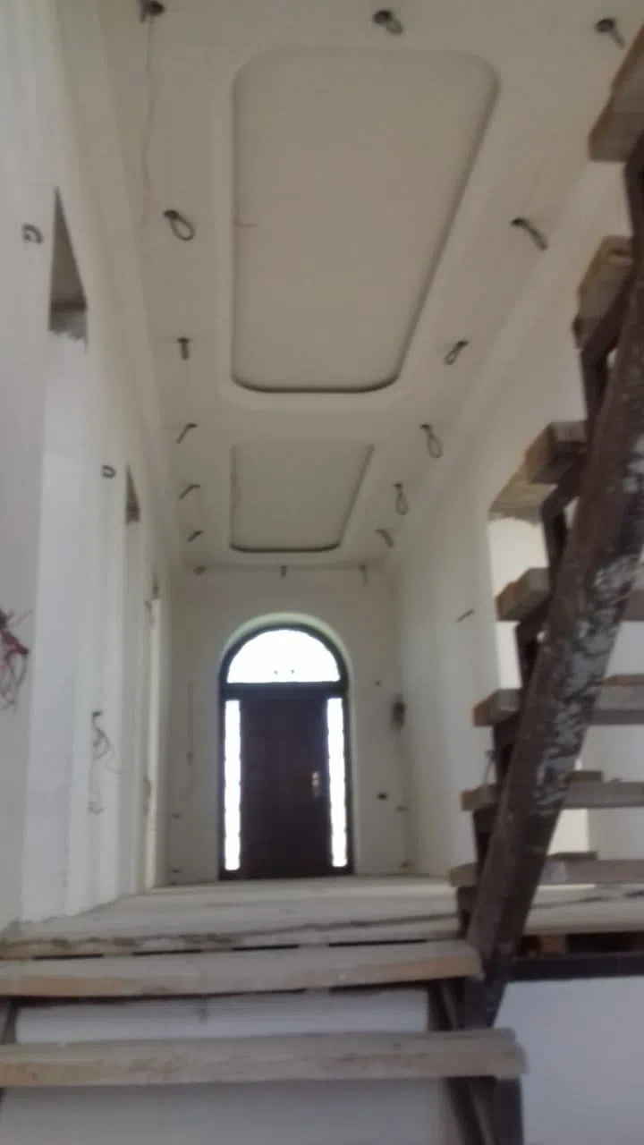 16 otaqlı villa 600 m² - 10 sot torpaq sahəsində satılır — şəkil 7