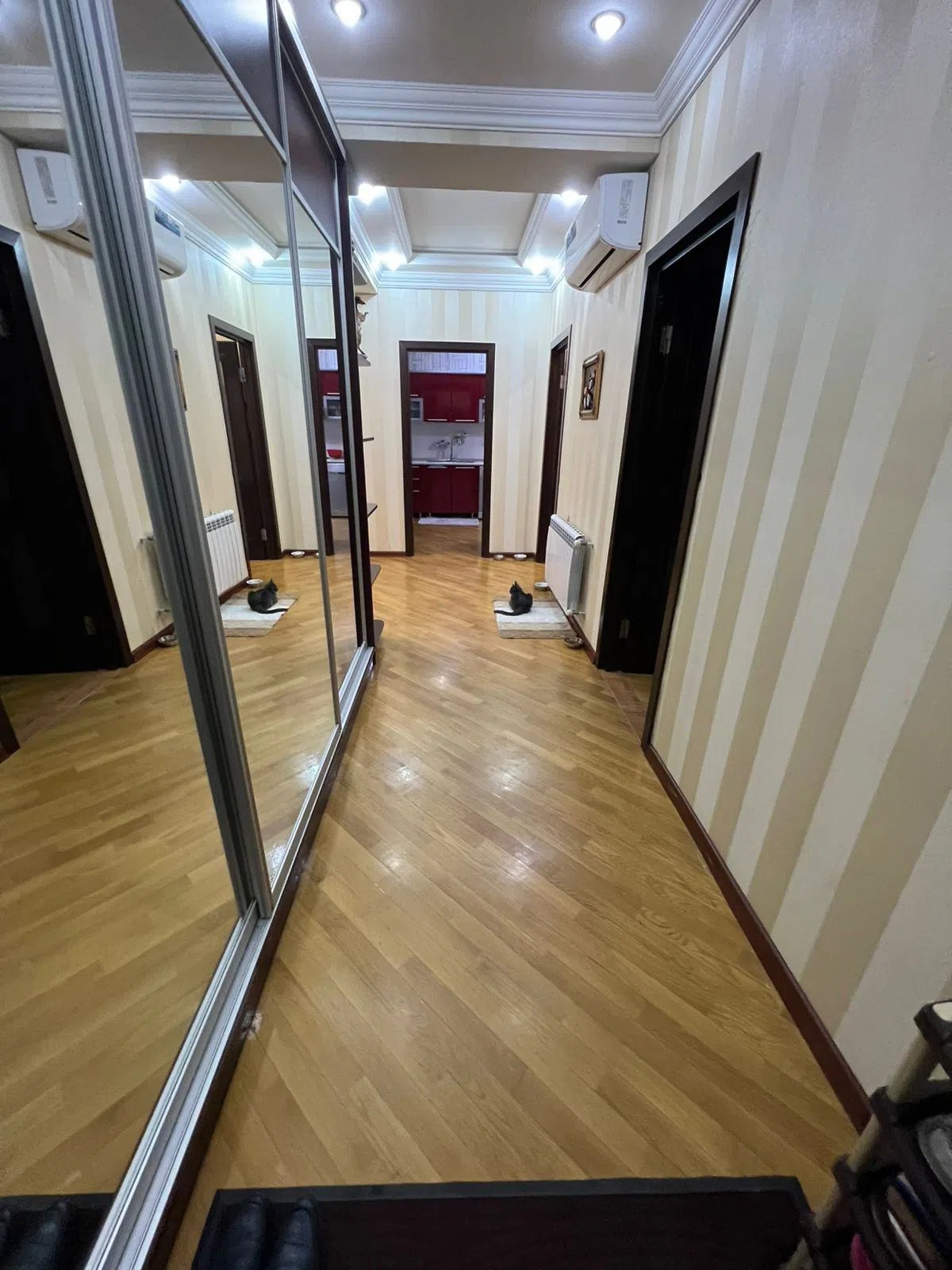 4 otaqlı mənzil 140 m² satılır — şəkil 5