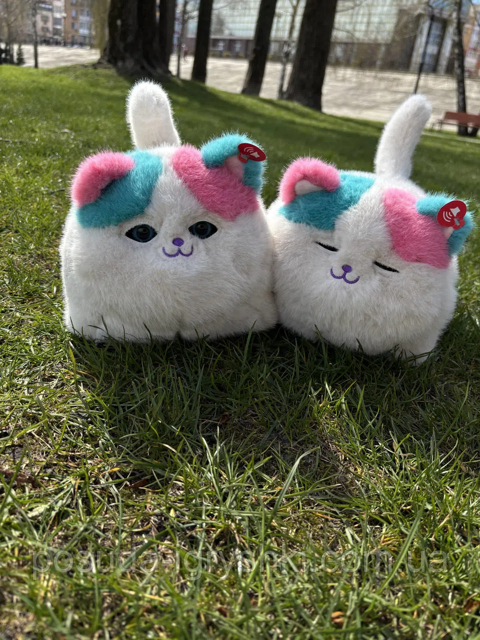 Interactive, sound-enabled, and musical soft cat toy - Tenderyard