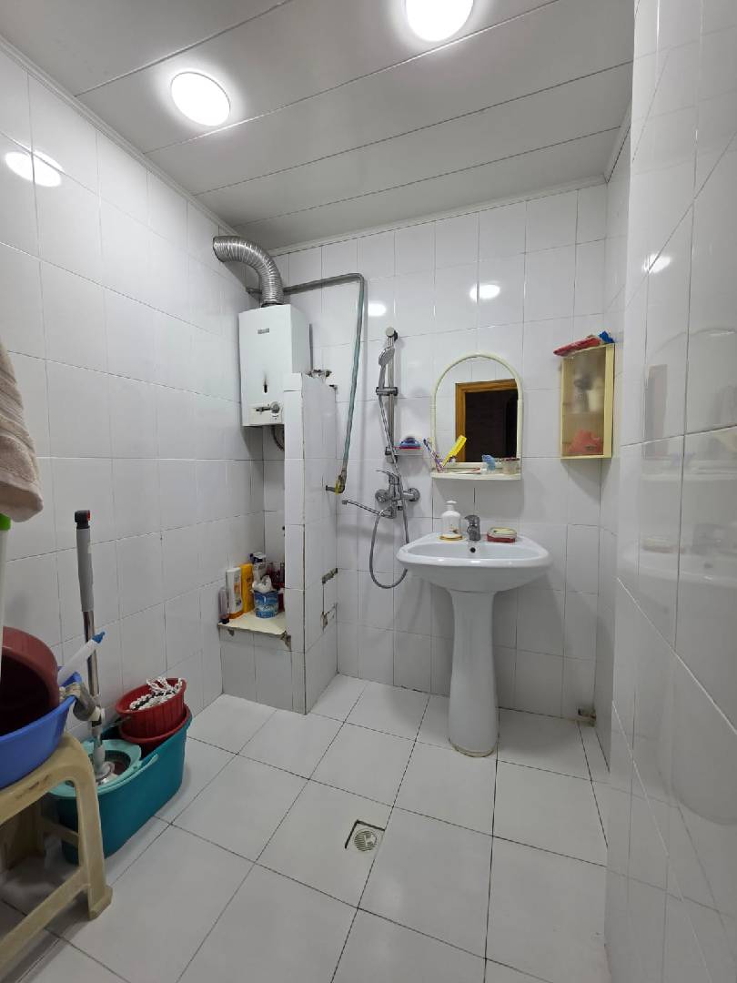 2 otaqlı mənzil 60 m² satılır — şəkil 9