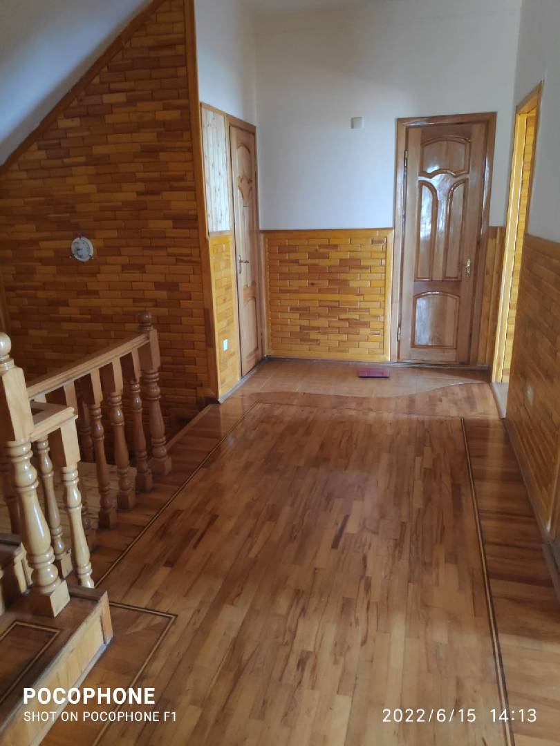 10 otaqlı bağ evi 500 m² satılır — şəkil 14