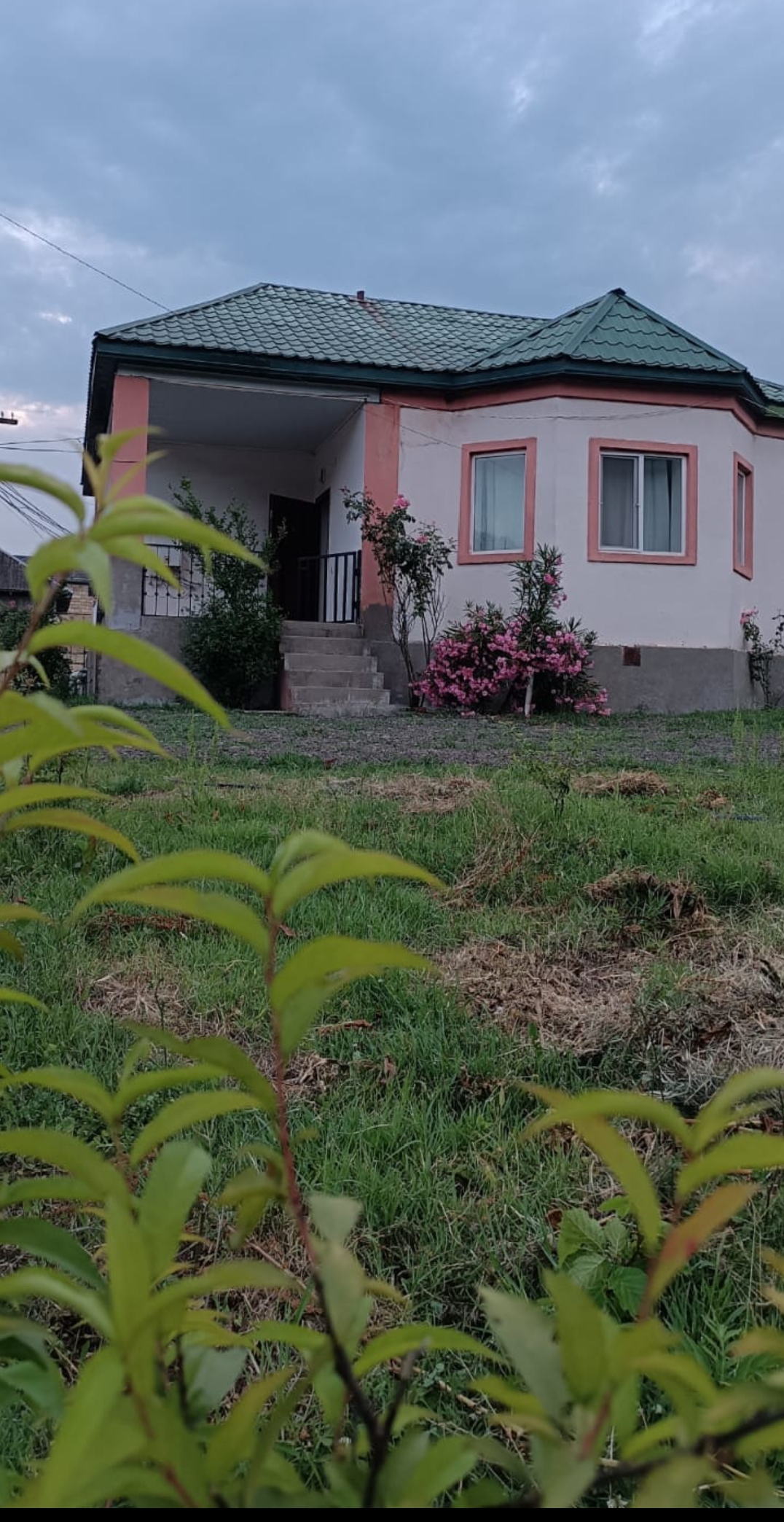 2 otaqlı həyət evi 10 m² - günlük kirayə verilir — şəkil 1