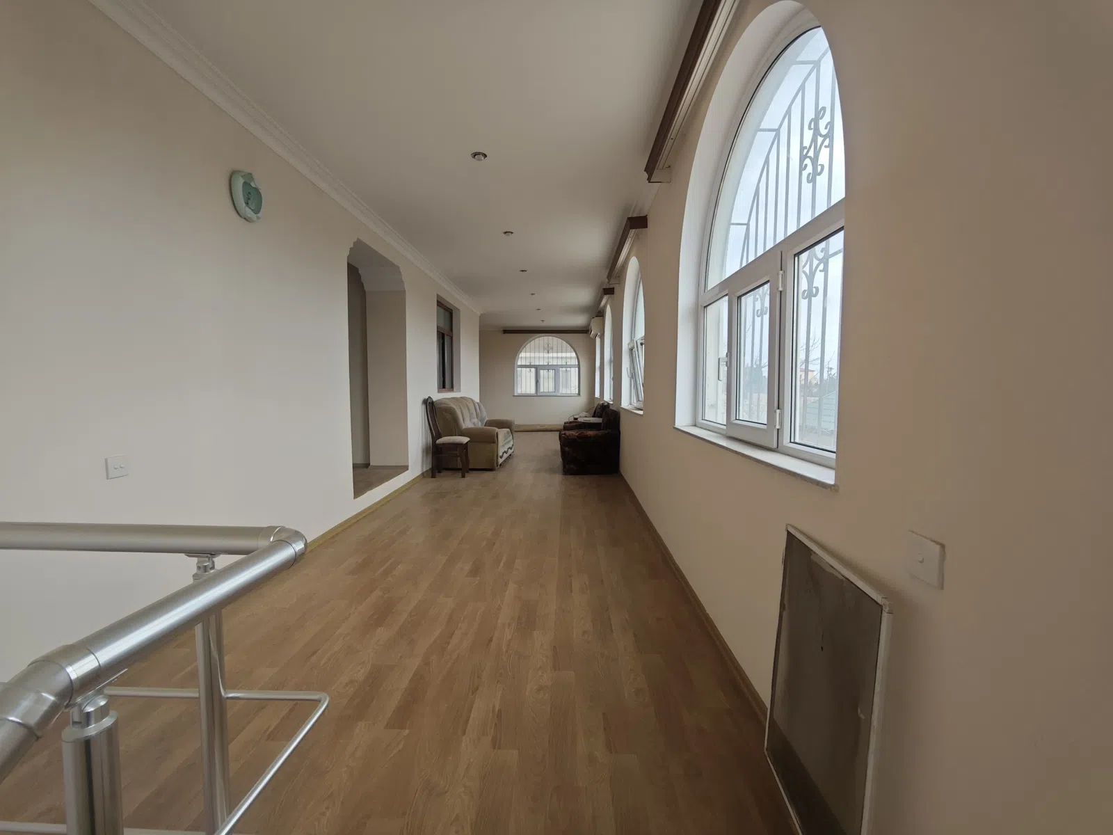 5 otaqlı bağ evi 255 m² 16 sot torpaq sahəsində satılır — şəkil 7