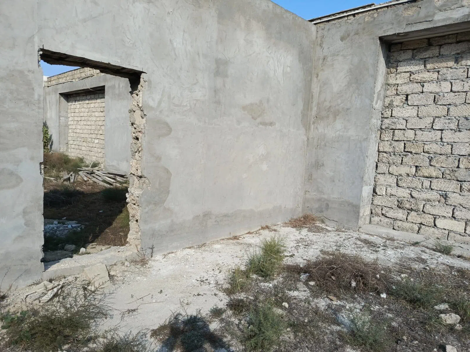 Əla təmirli obyekti, 5000 m² satılır — şəkil 1