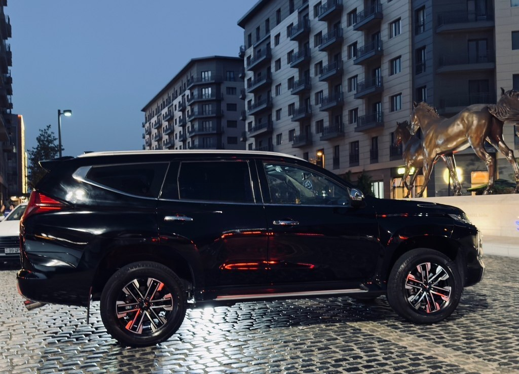 Mitsubishi Pajero, 2022 il, 97500 km — şəkil 3