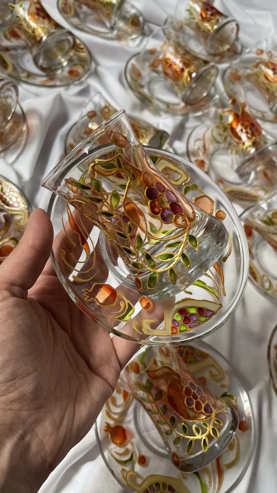 Fincan-stəkan Şüşə material