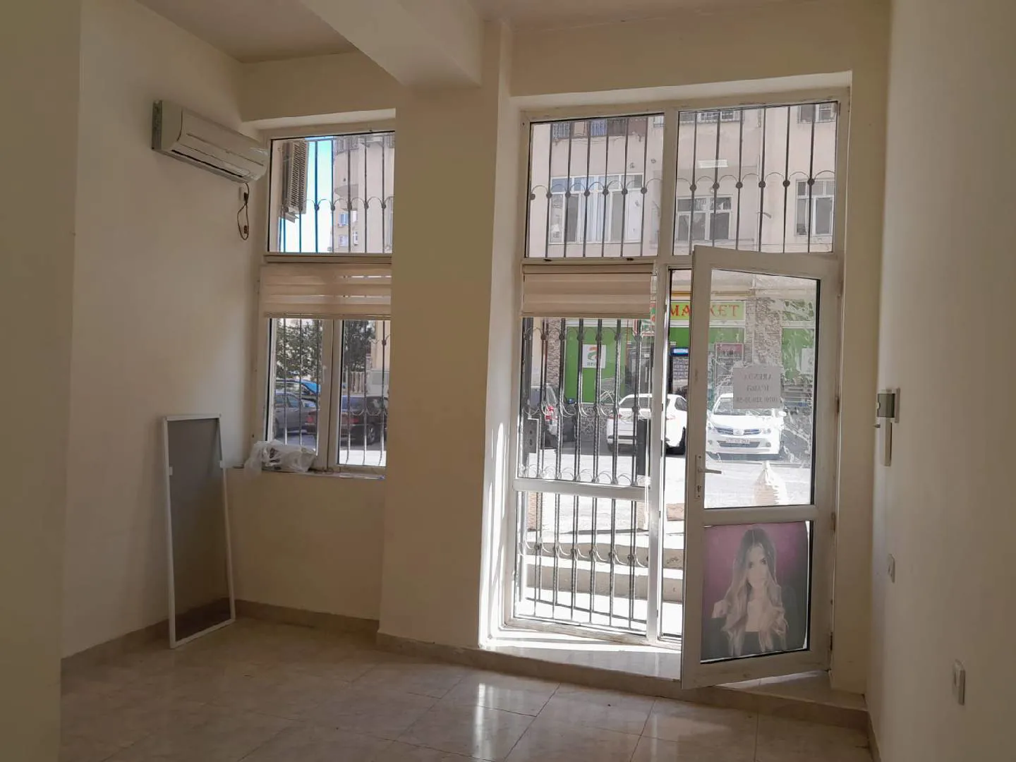 33 m² Əla təmirli obyekt kirayə verilir — şəkil 1