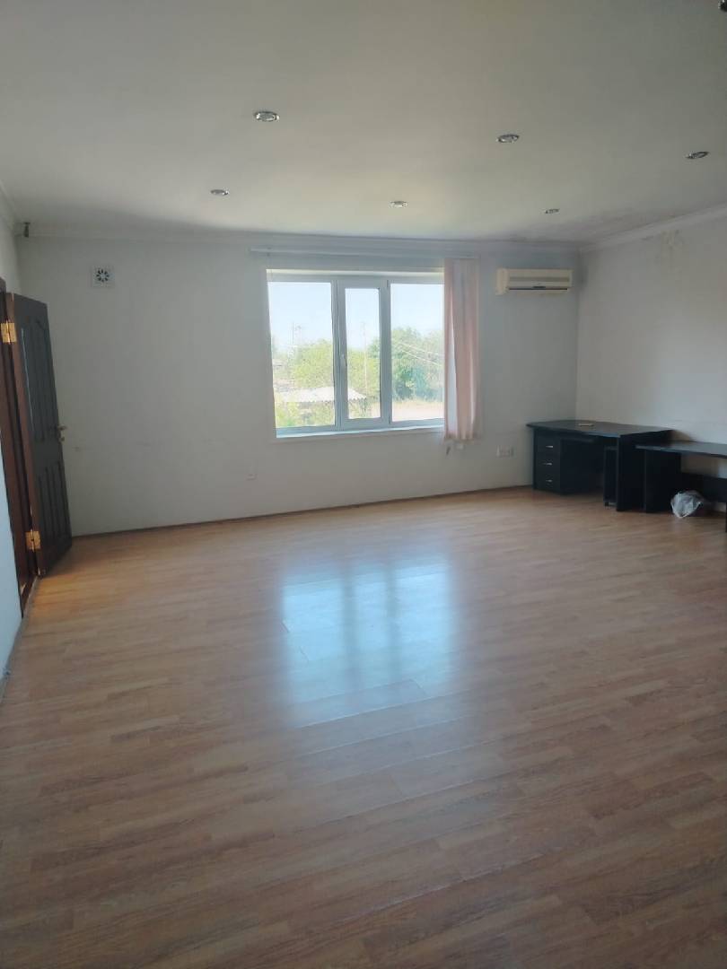 20 otaqlı həyət evi 10000 m² - satılır — şəkil 16