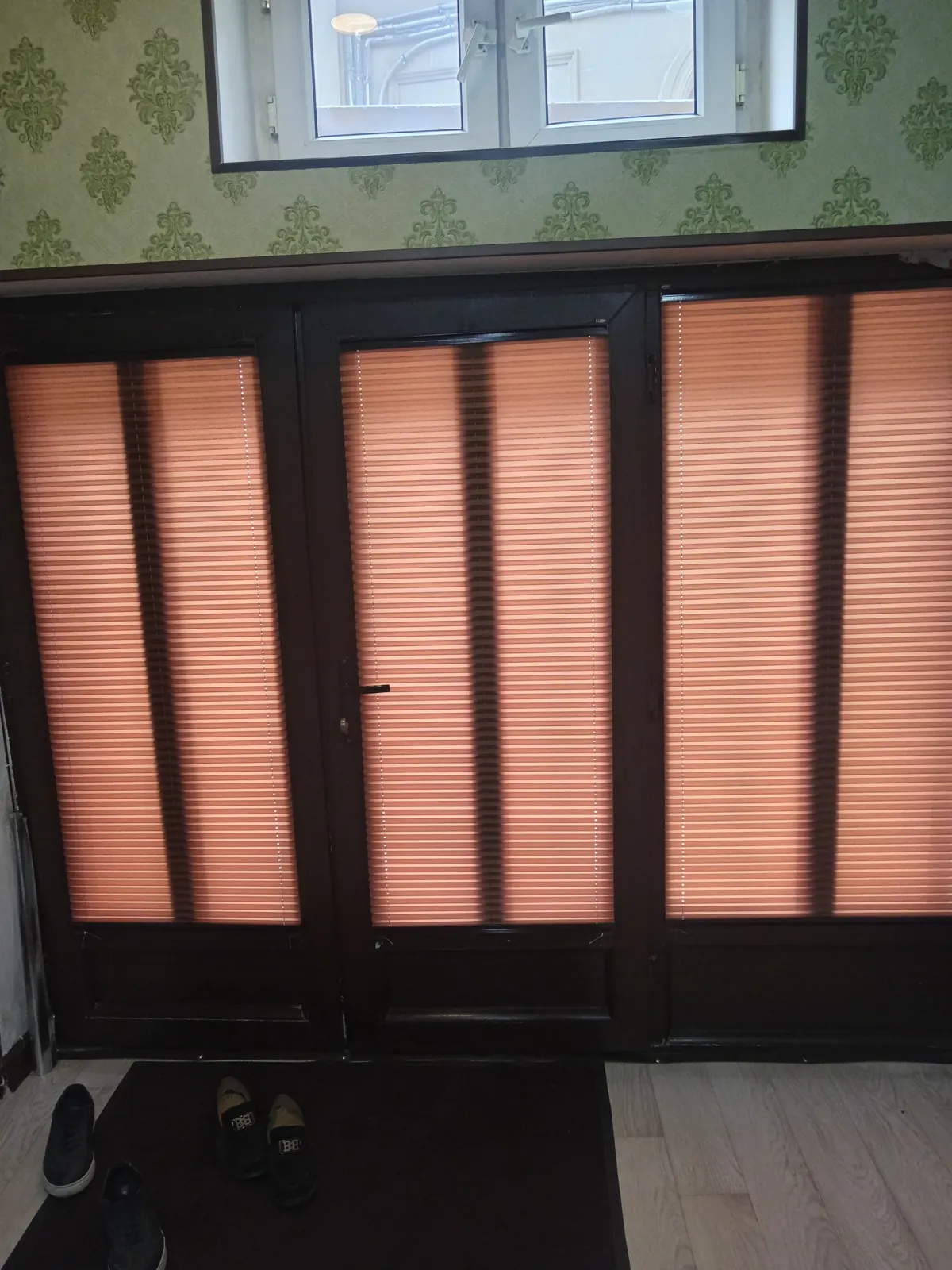 Açıq bənövşəyi rəng pərdə, jalüz