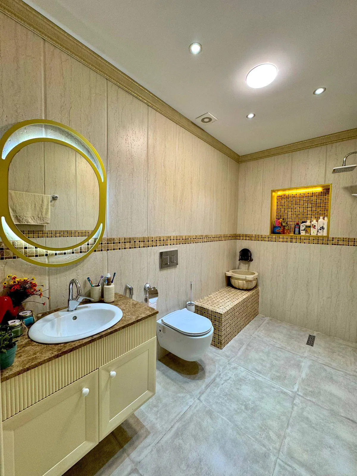 5 otaqlı bağ evi 405 m² satılır — şəkil 1
