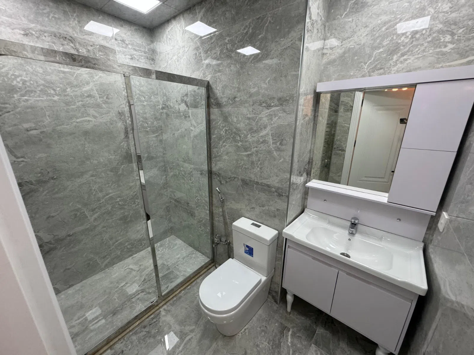 3 otaqlı mənzil 100 m² kirayə verilir — şəkil 5