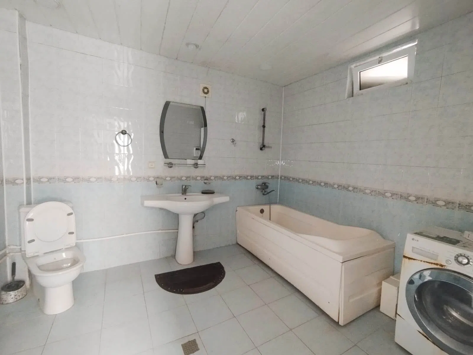 4 otaqlı ofis 130 m² kirayə verilir — şəkil 10