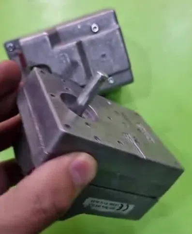 Dönər və qril aparatları üçün elektrik mühərrikləri — şəkil 7