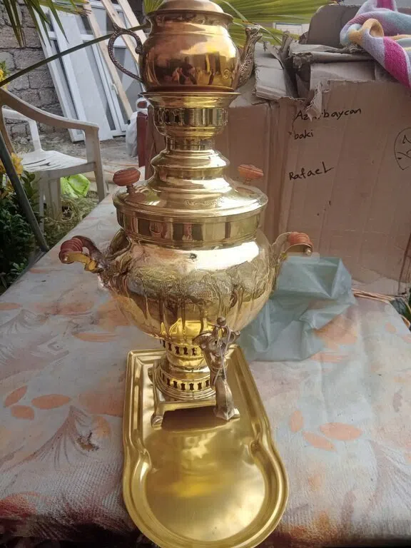 Mis samovar - Tenderyard