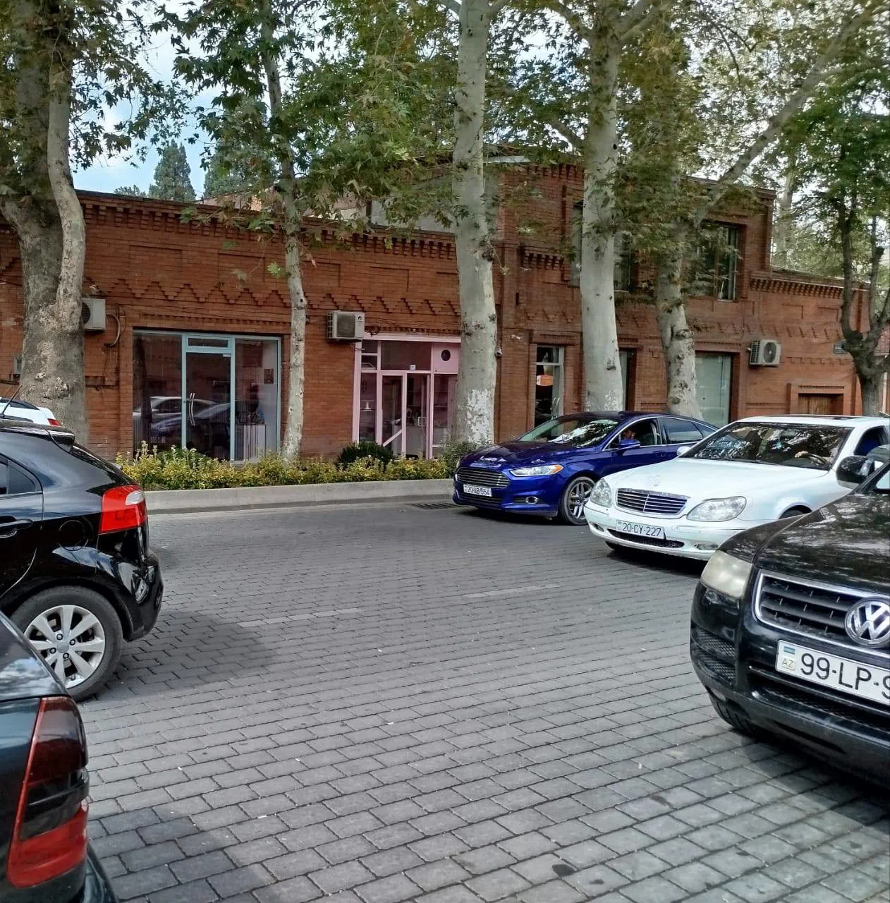 20 m² Yaxşı təmirli obyekt satılır — şəkil 4