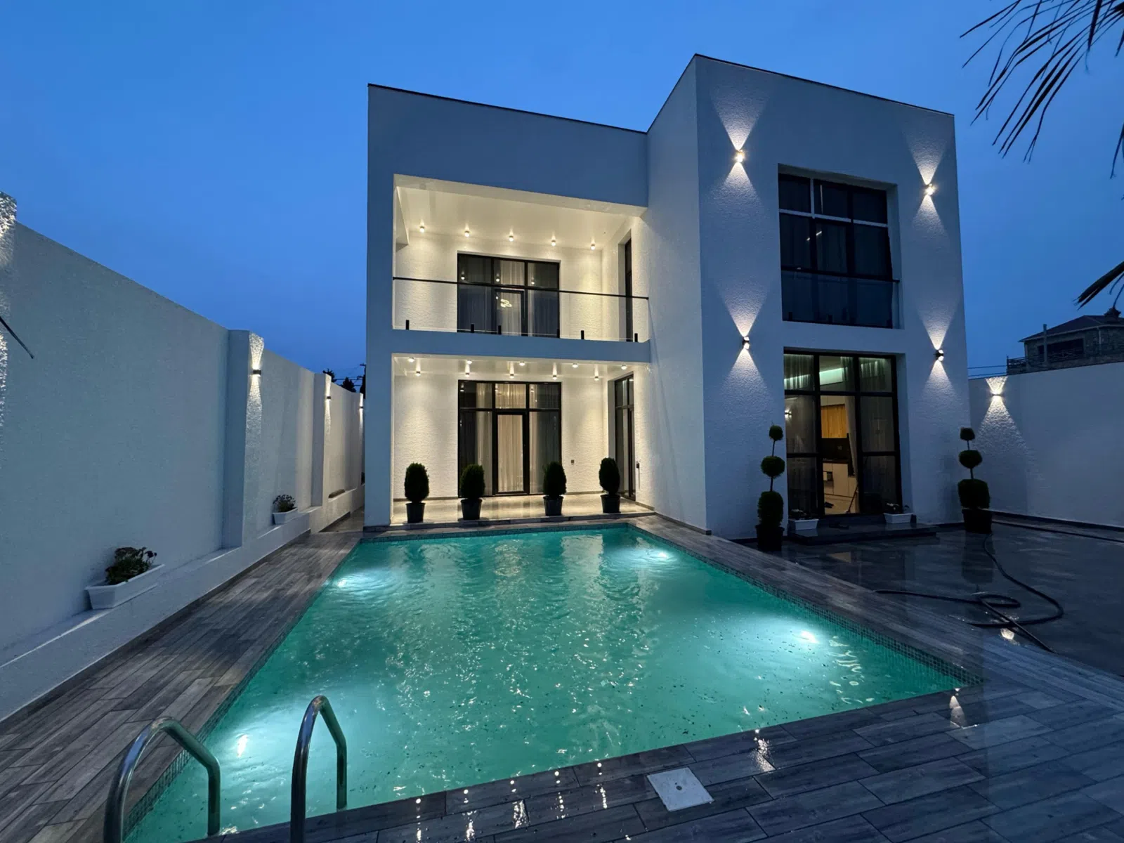 5 otaqlı bağ evi 220 m² 3 sot torpaq sahəsində satılır — şəkil 19