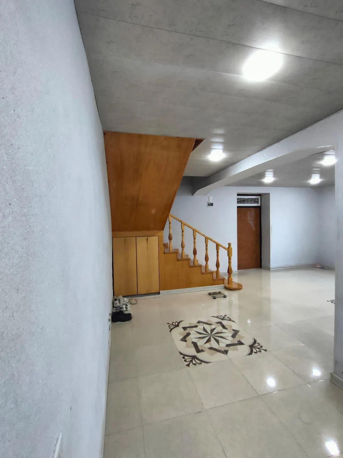 5 otaqlı həyət evi 200 m² - 3 sot torpaq sahəsində satılır — şəkil 10