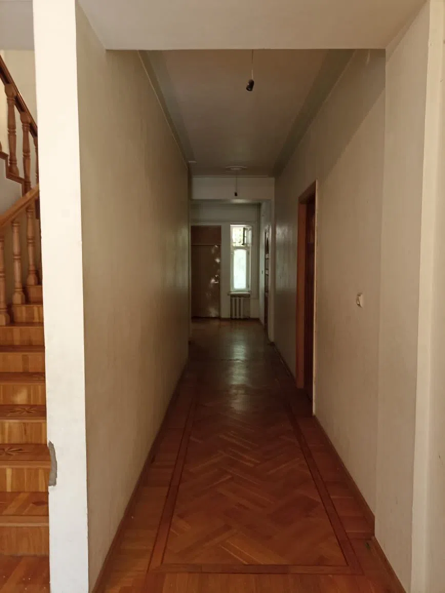 12 otaqlı villa 555 m² - 2 sot torpaq sahəsində kirayə verilir — şəkil 6