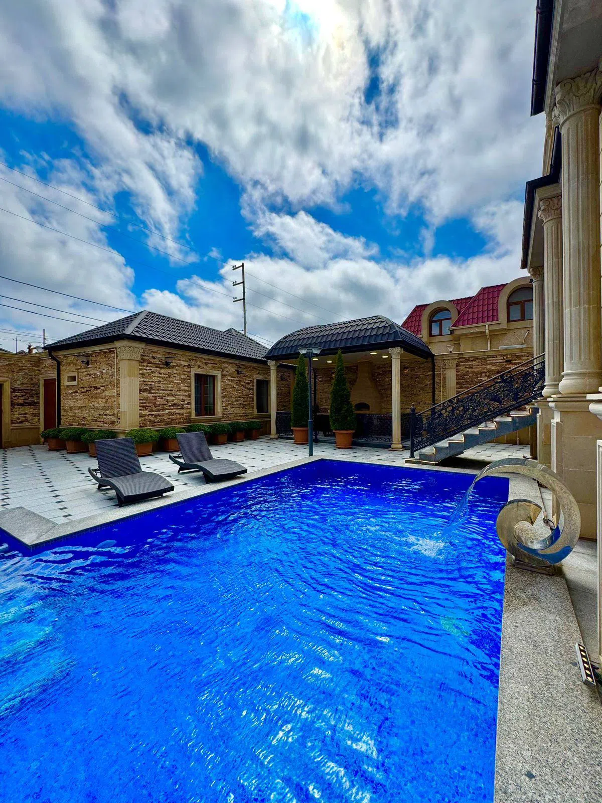 5 otaqlı bağ evi 405 m² satılır — şəkil 24