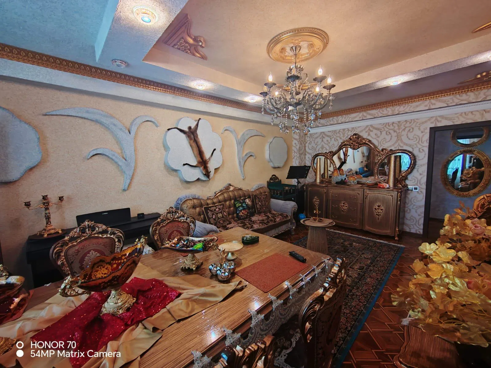 2 otaqlı mənzil 112 m² satılır