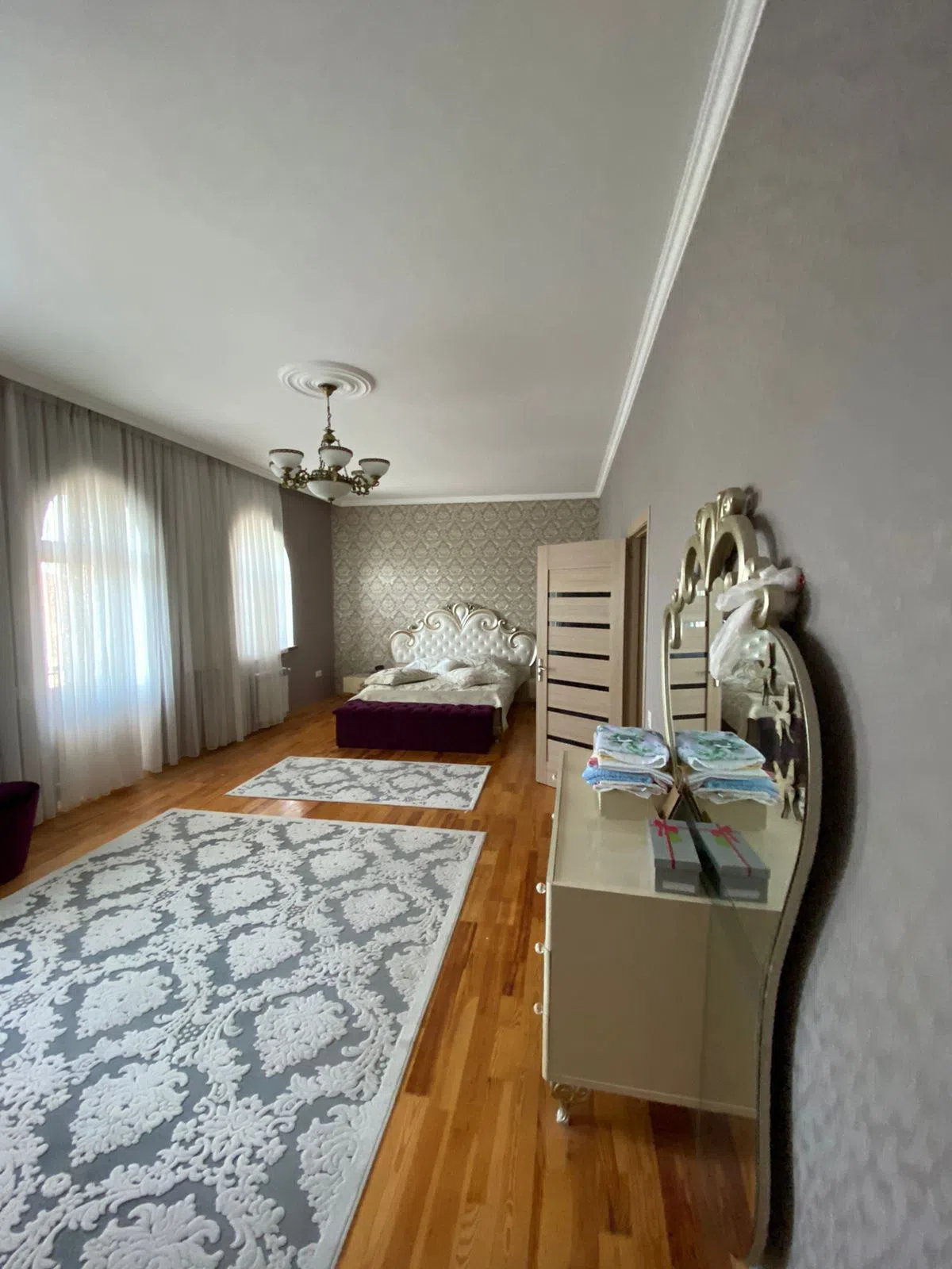 4 otaqlı həyət evi 300 m² - 3 sot torpaq sahəsində satılır — şəkil 9