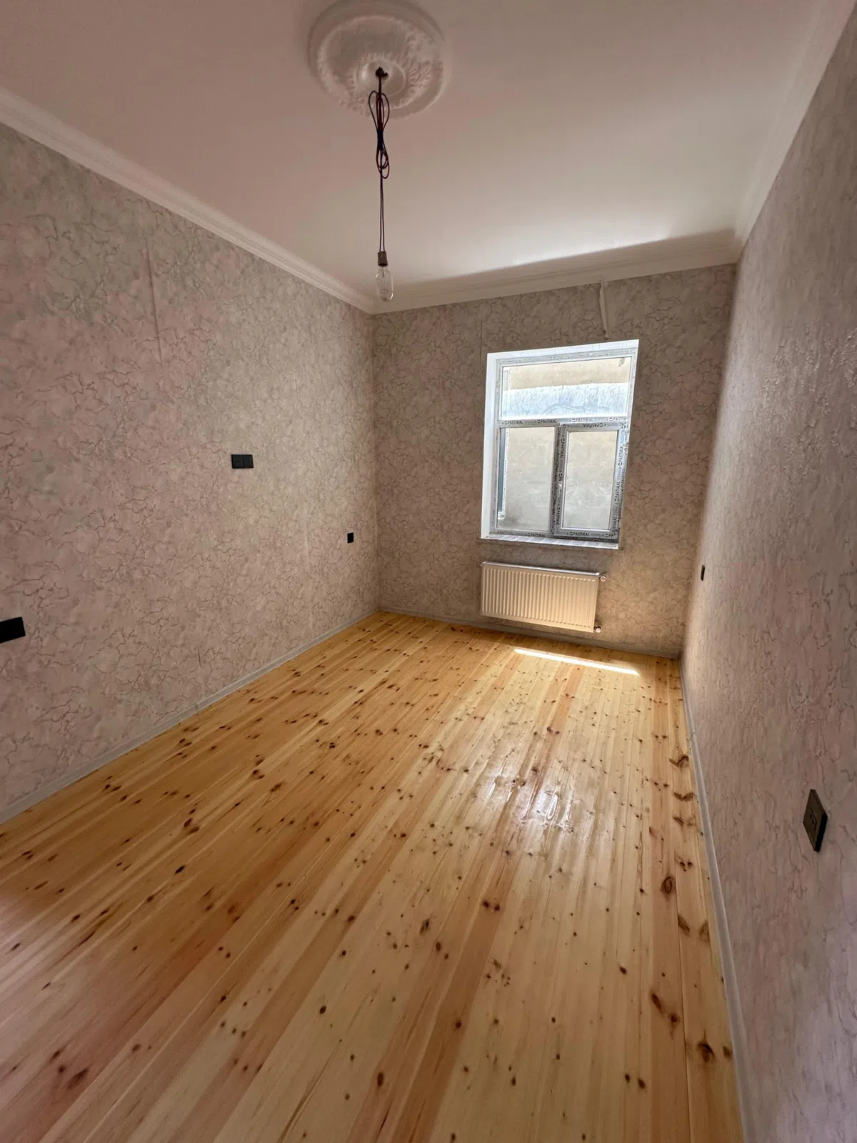 2 otaqlı həyət evi 90 m² - 1.5 sot torpaq sahəsində satılır — şəkil 2