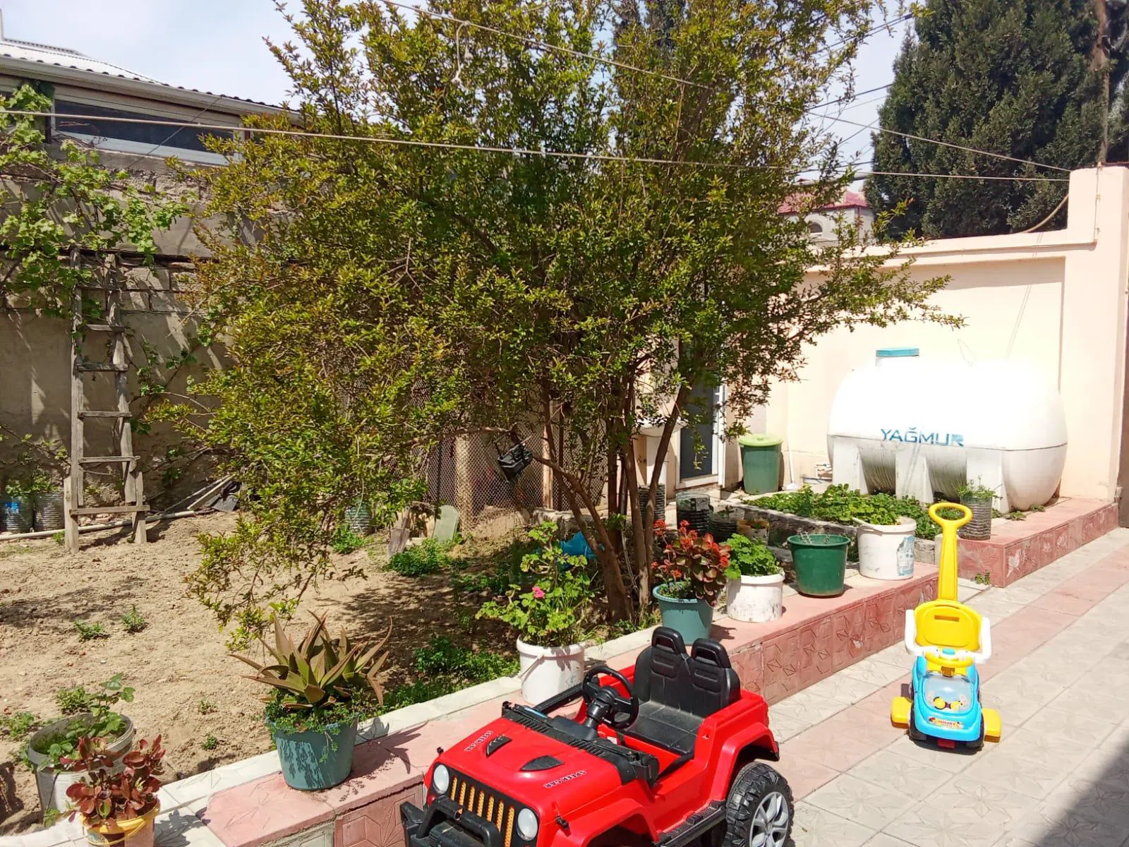 4 otaqlı həyət evi 200 m² satılır — şəkil 19