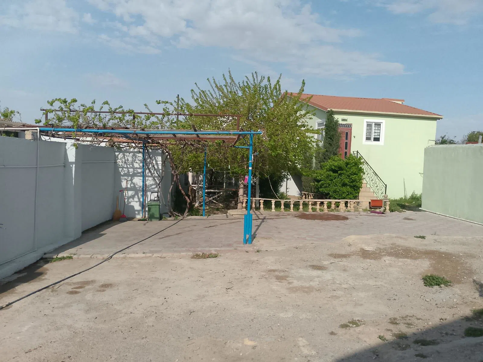 3 otaqlı həyət evi 100 m² - satılır - Tenderyard