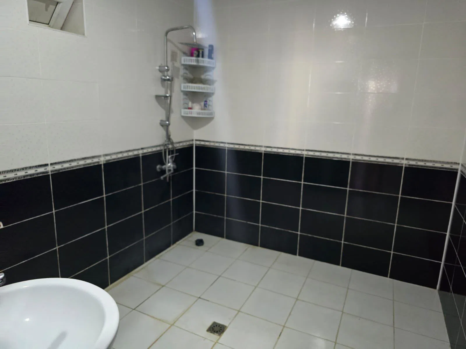 4 otaqlı bağ evi 200 m² 12 sot torpaq sahəsində satılır — şəkil 3