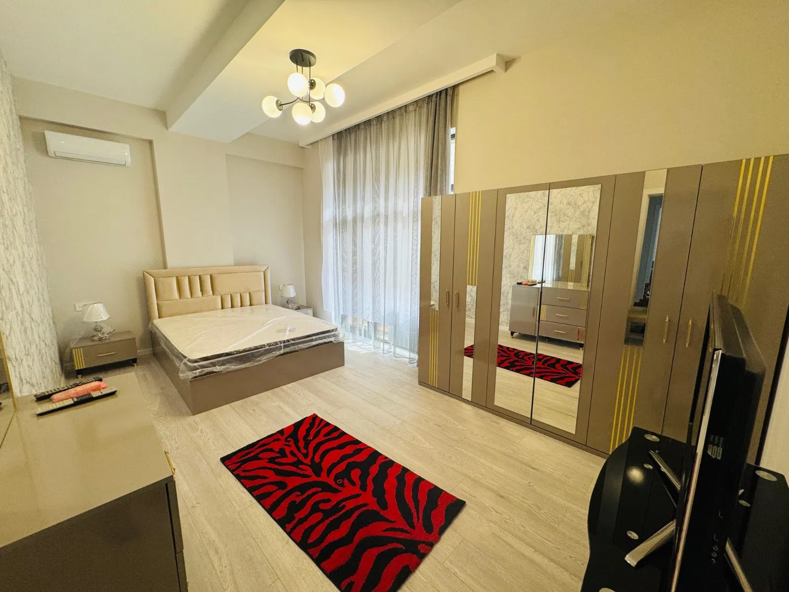 3 otaqlı mənzil 100 m² kirayə verilir — şəkil 10
