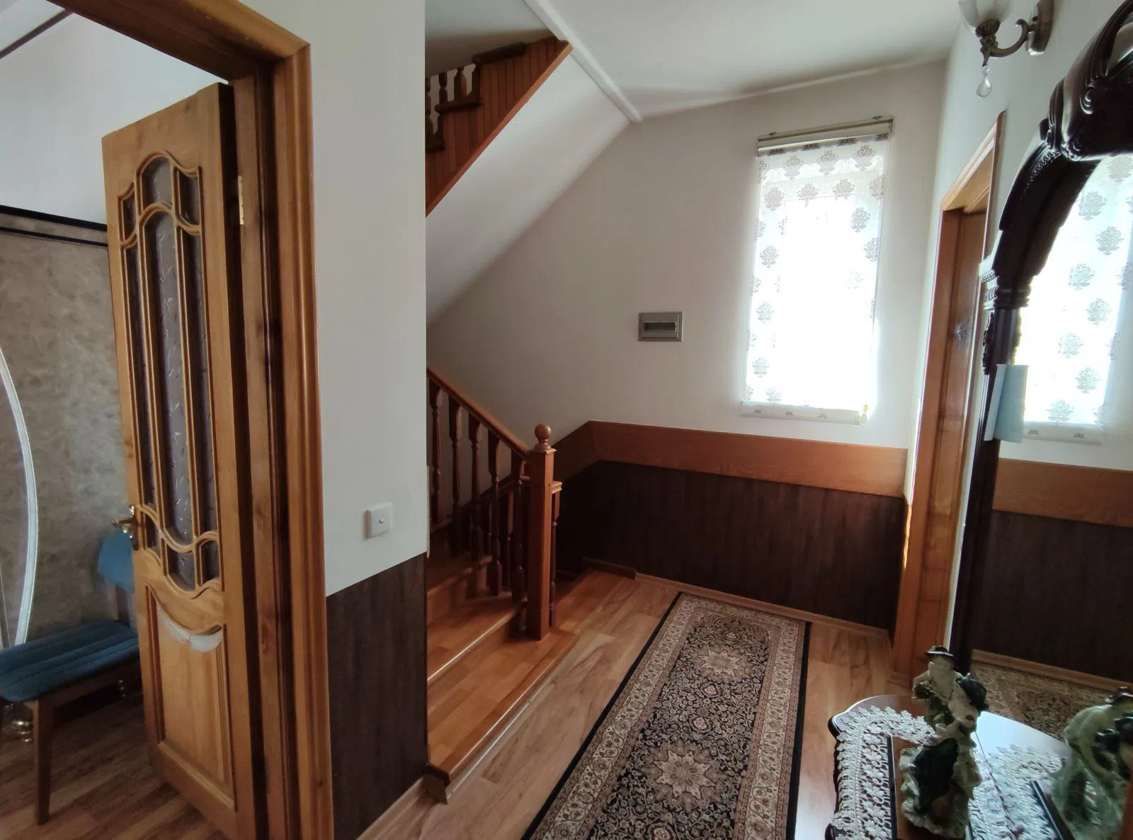 8 otaqlı həyət evi 225 m² satılır — şəkil 9