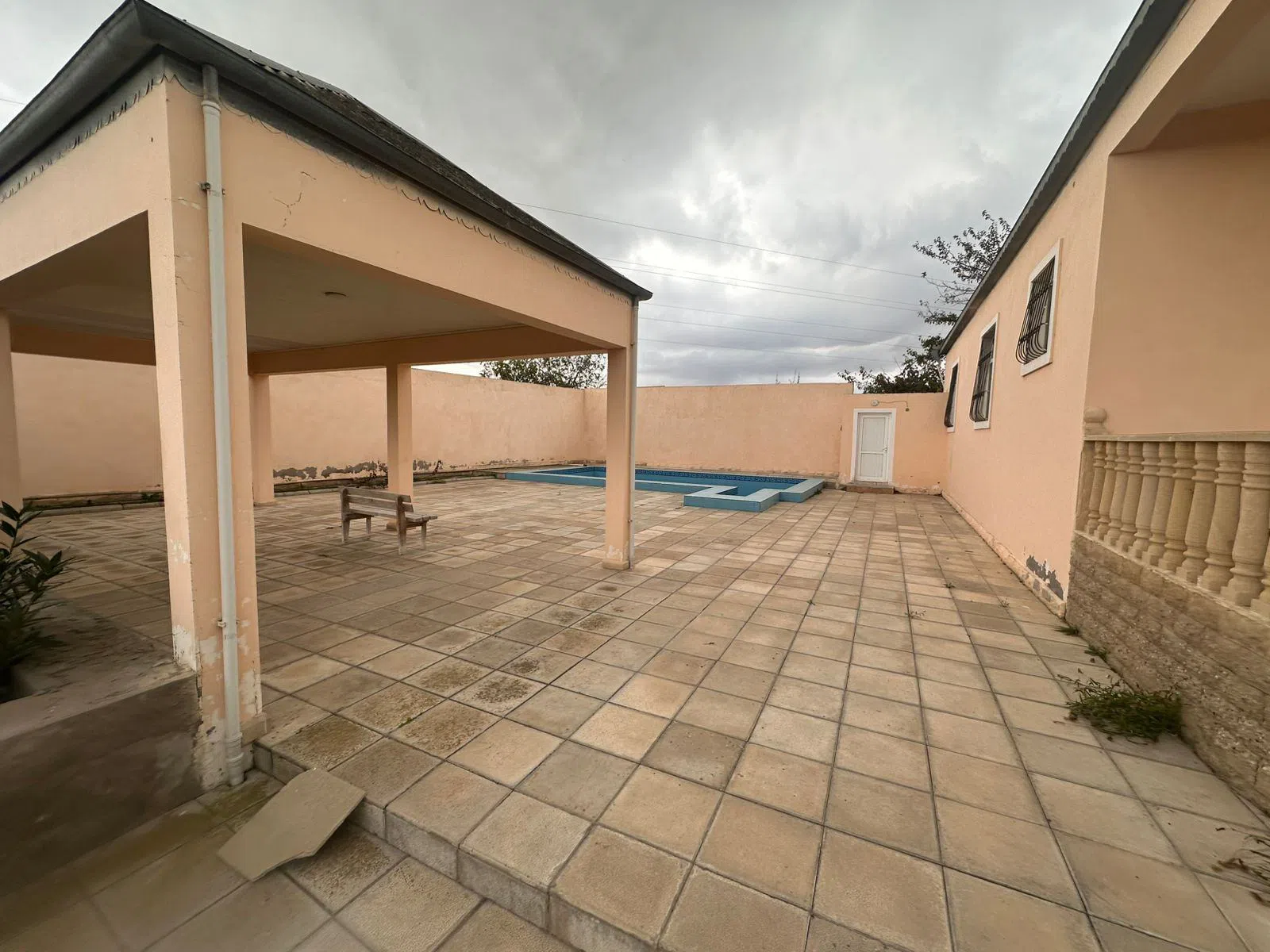 5 otaqlı bağ evi 130 m² 12 sot torpaq sahəsində satılır — şəkil 2