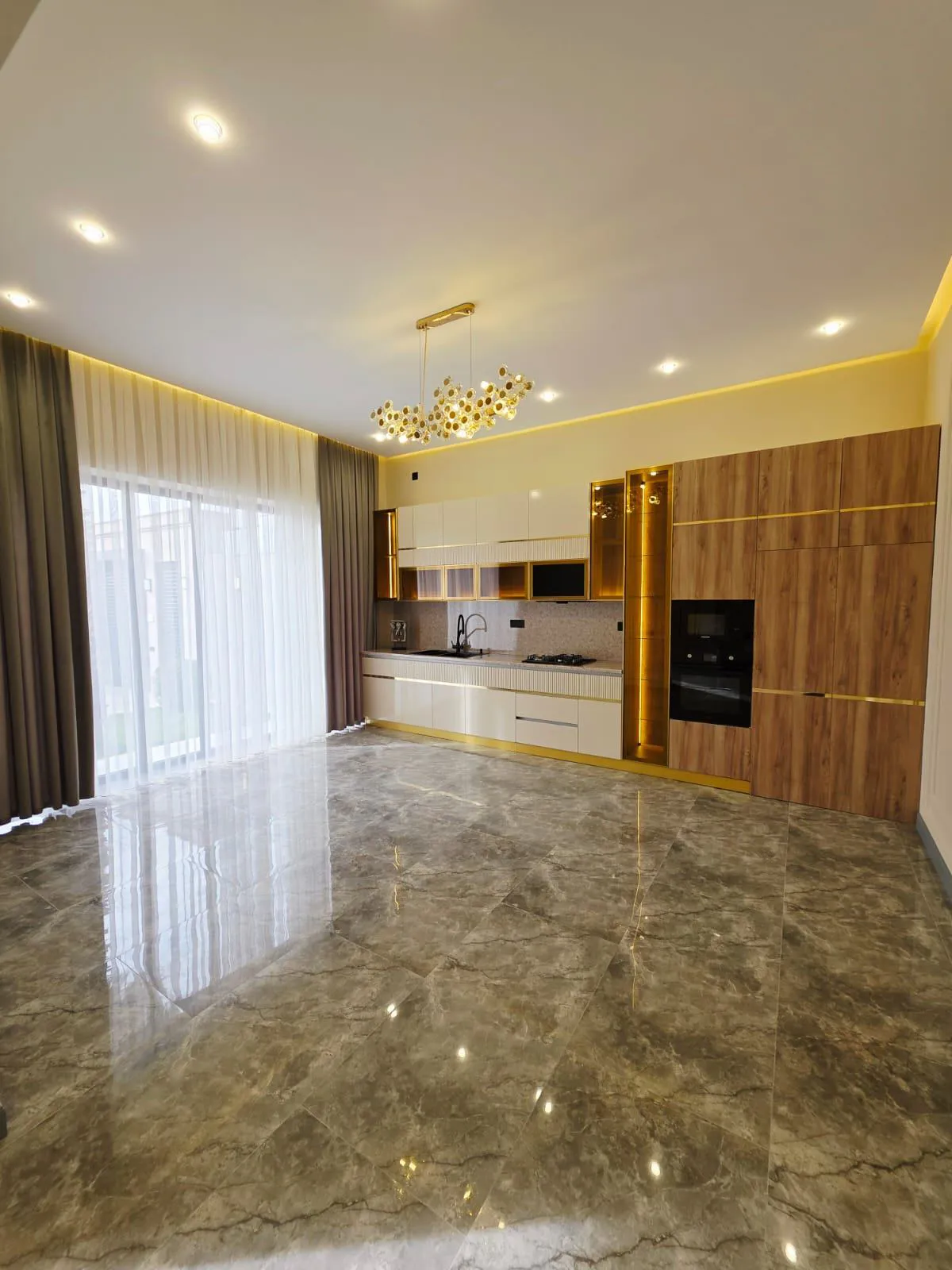 4 otaqlı villa 160 m² - 4 sot torpaq sahəsində satılır — şəkil 2